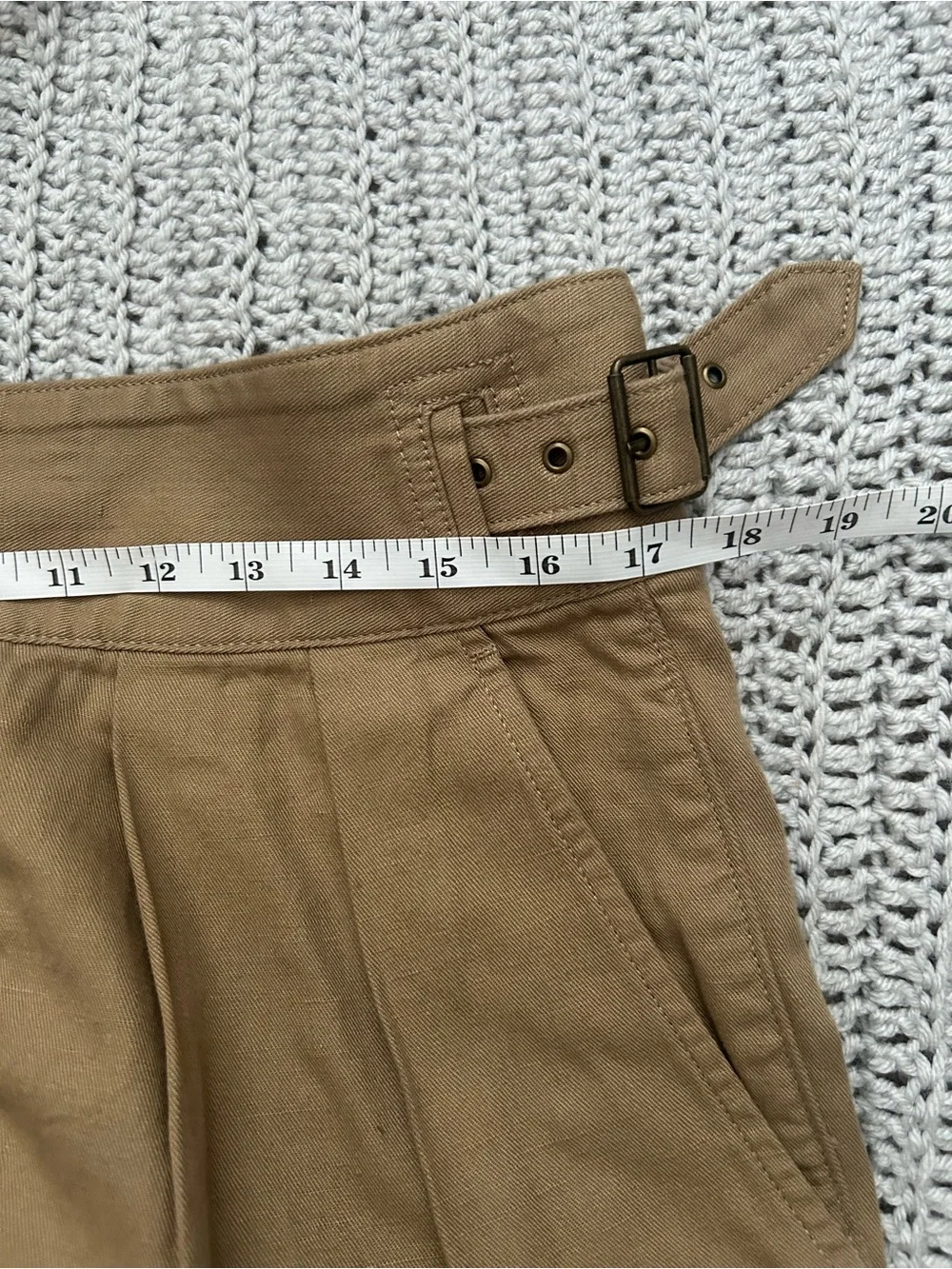 Banana Republic Heritage Explorer High-Waist Pleated Khaki Wide-Leg linen Pants